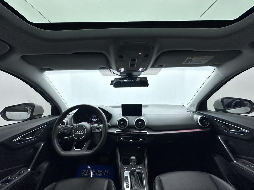 Audi Audi Q2L