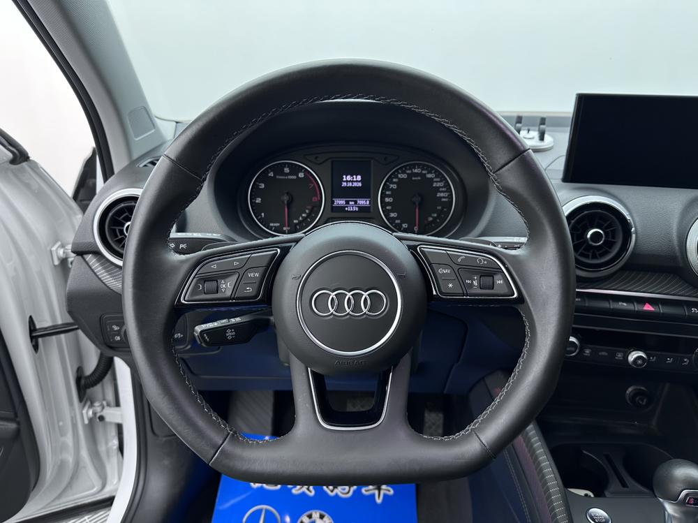 Audi Audi Q2L