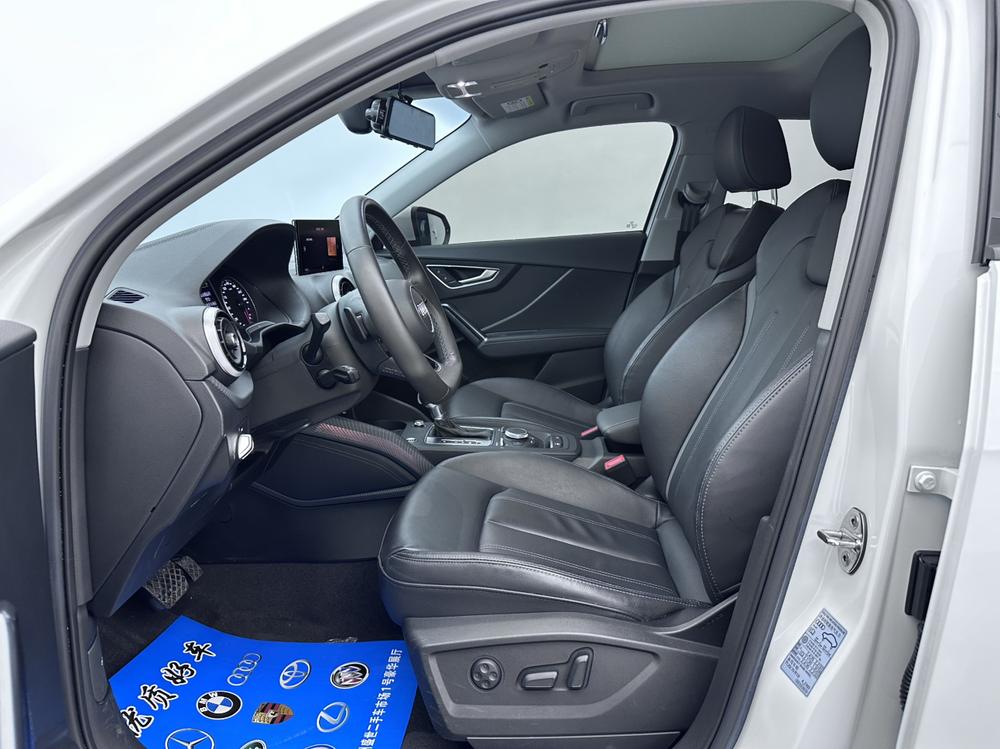 Audi Audi Q2L