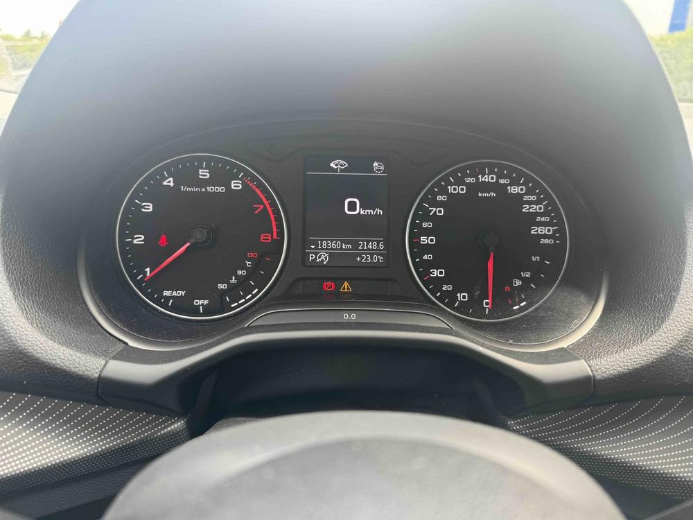 Audi Audi Q2L