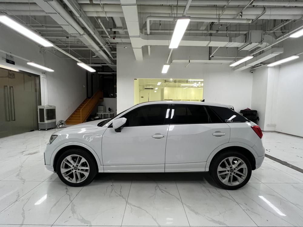 Audi Audi Q2L
