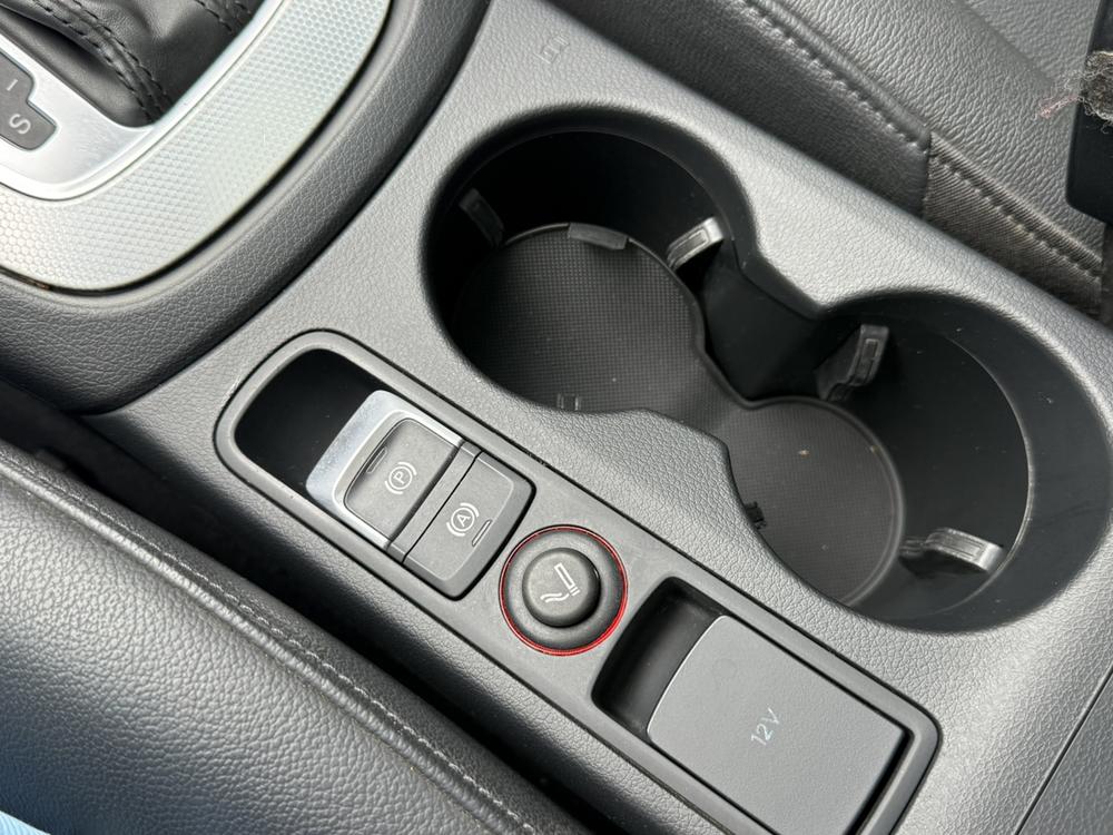 Audi Audi Q3 (Import)