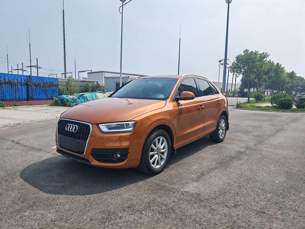 Audi Audi Q3 (Import)