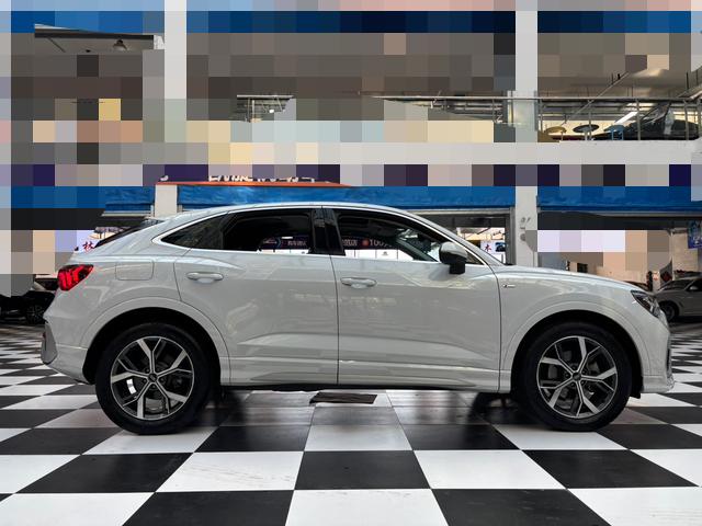 Audi Audi Q3 Sportback