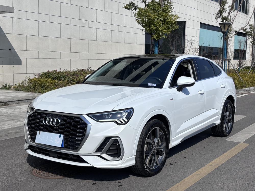 Audi Audi Q3 Sportback
