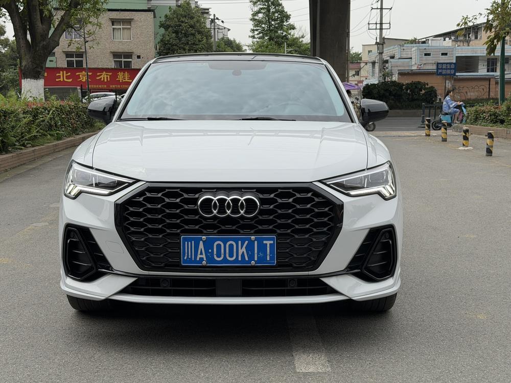 Audi Audi Q3 Sportback