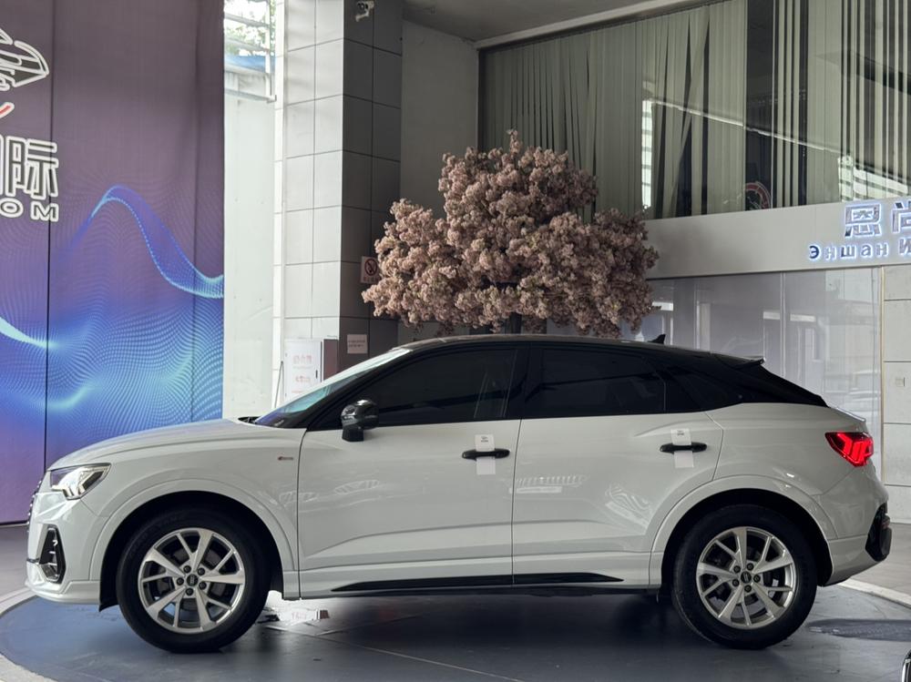 Audi Audi Q3 Sportback