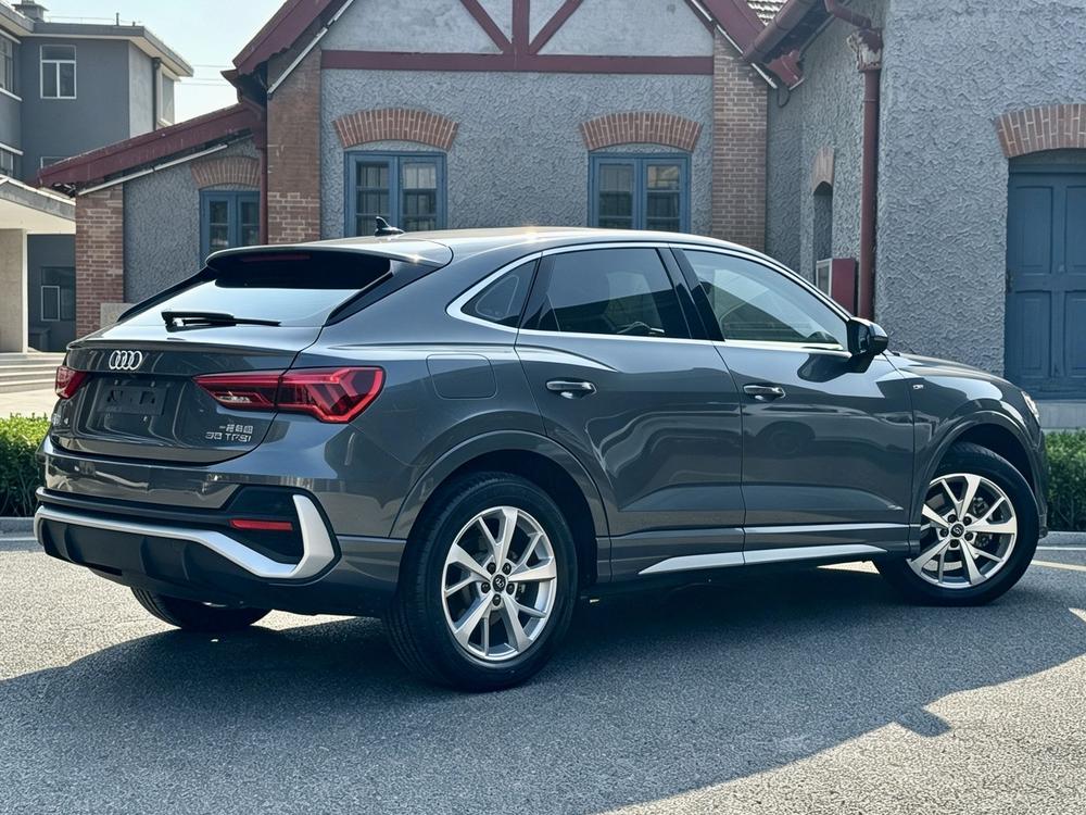 Audi Audi Q3 Sportback
