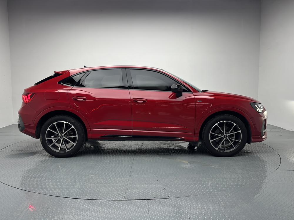 Audi Audi Q3 Sportback