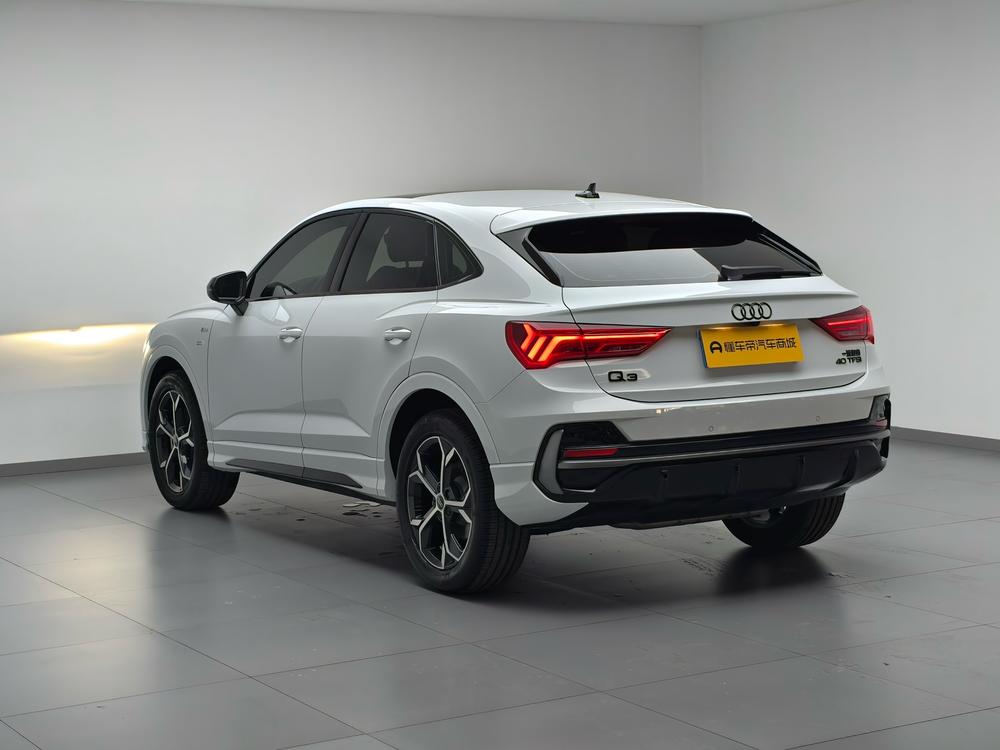 Audi Audi Q3 Sportback