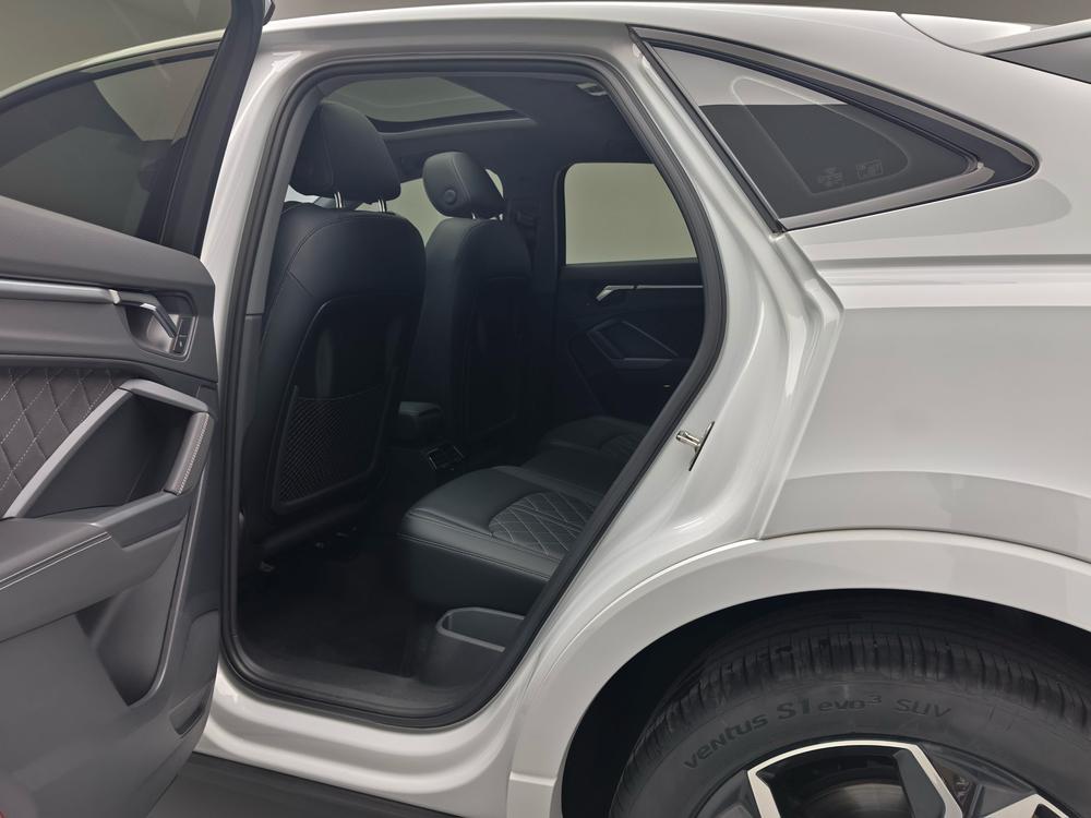 Audi Audi Q3 Sportback