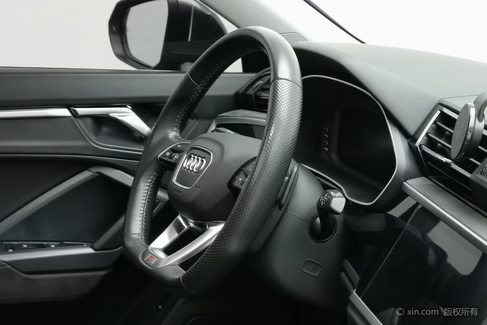 Audi Audi Q3 Sportback