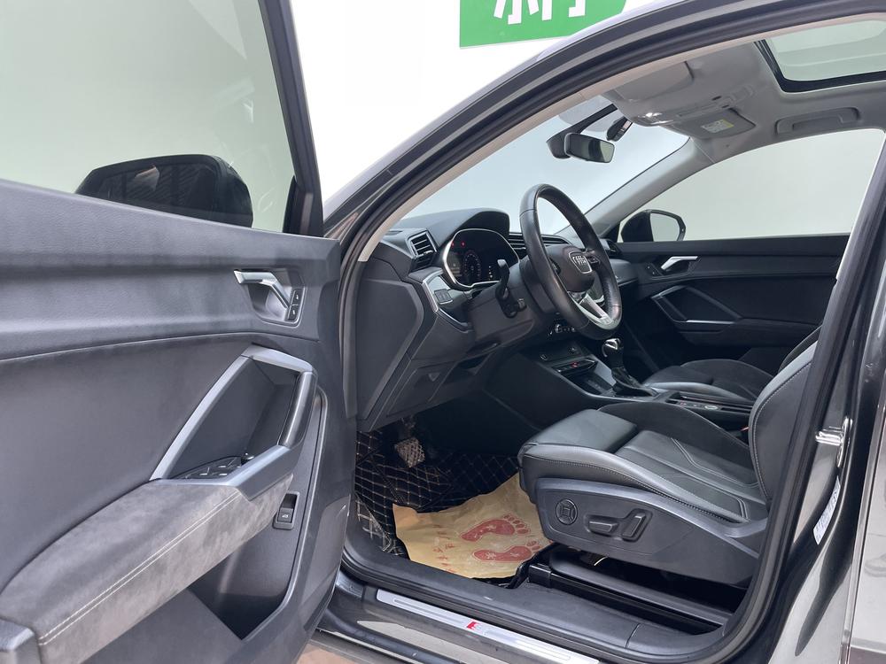 Audi Audi Q3 Sportback