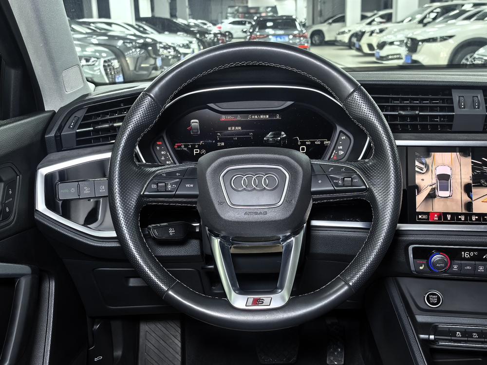 Audi Audi Q3 Sportback