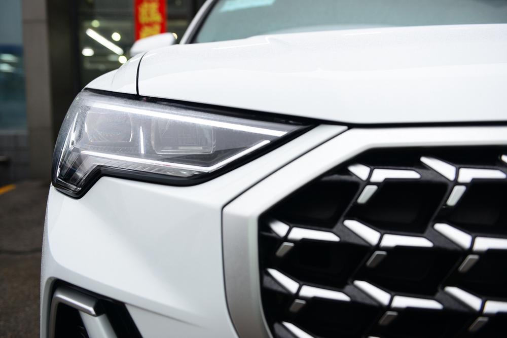 Audi Audi Q3