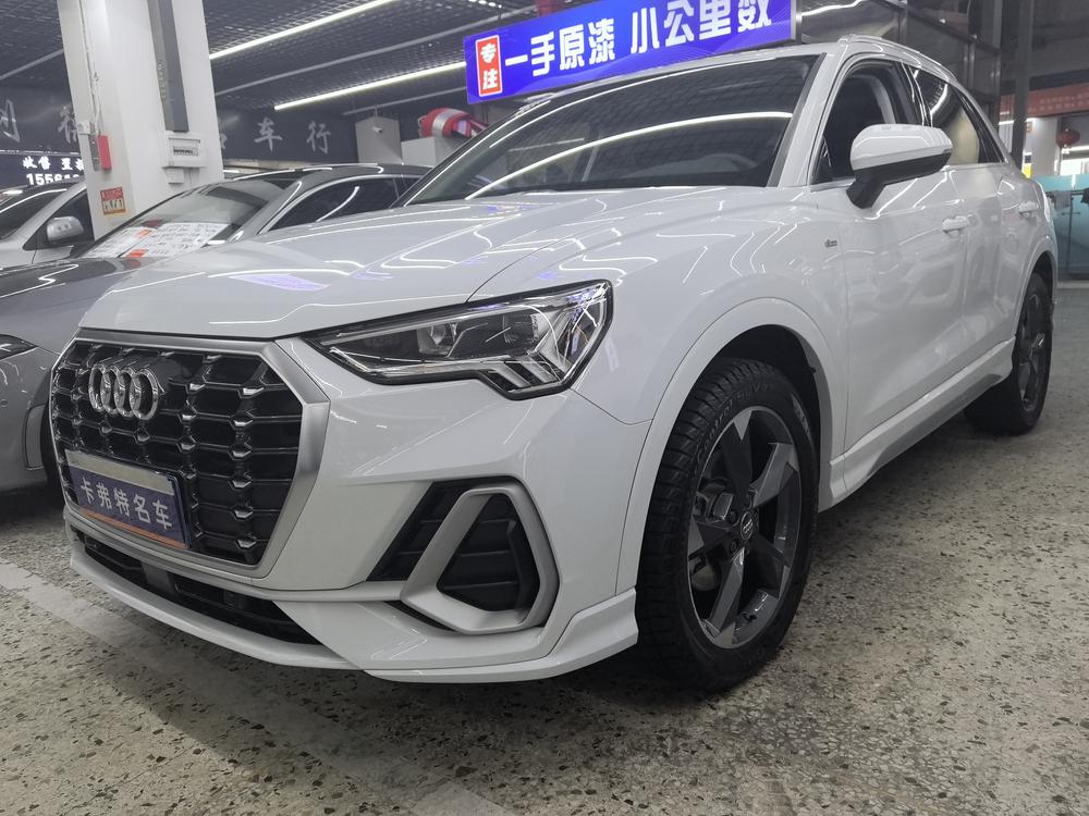 Audi Audi Q3