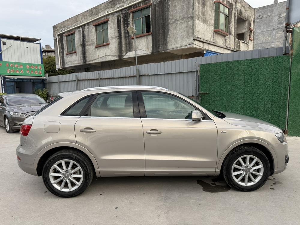 Audi Audi Q3