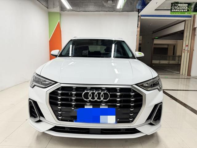 Audi Audi Q3