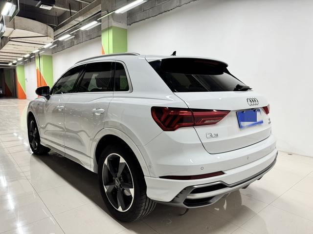 Audi Audi Q3
