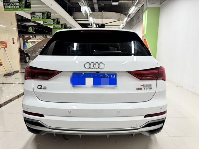 Audi Audi Q3