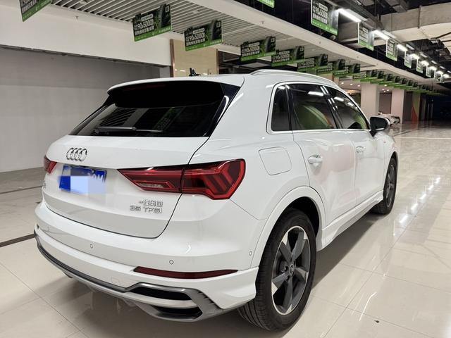 Audi Audi Q3