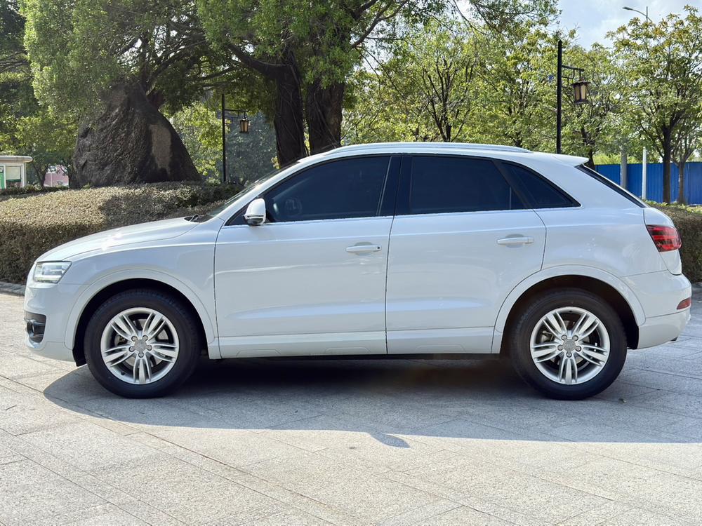 Audi Audi Q3