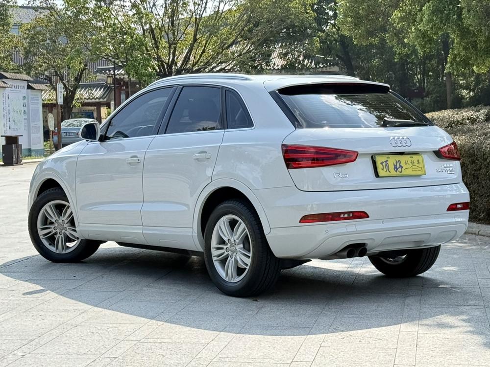 Audi Audi Q3