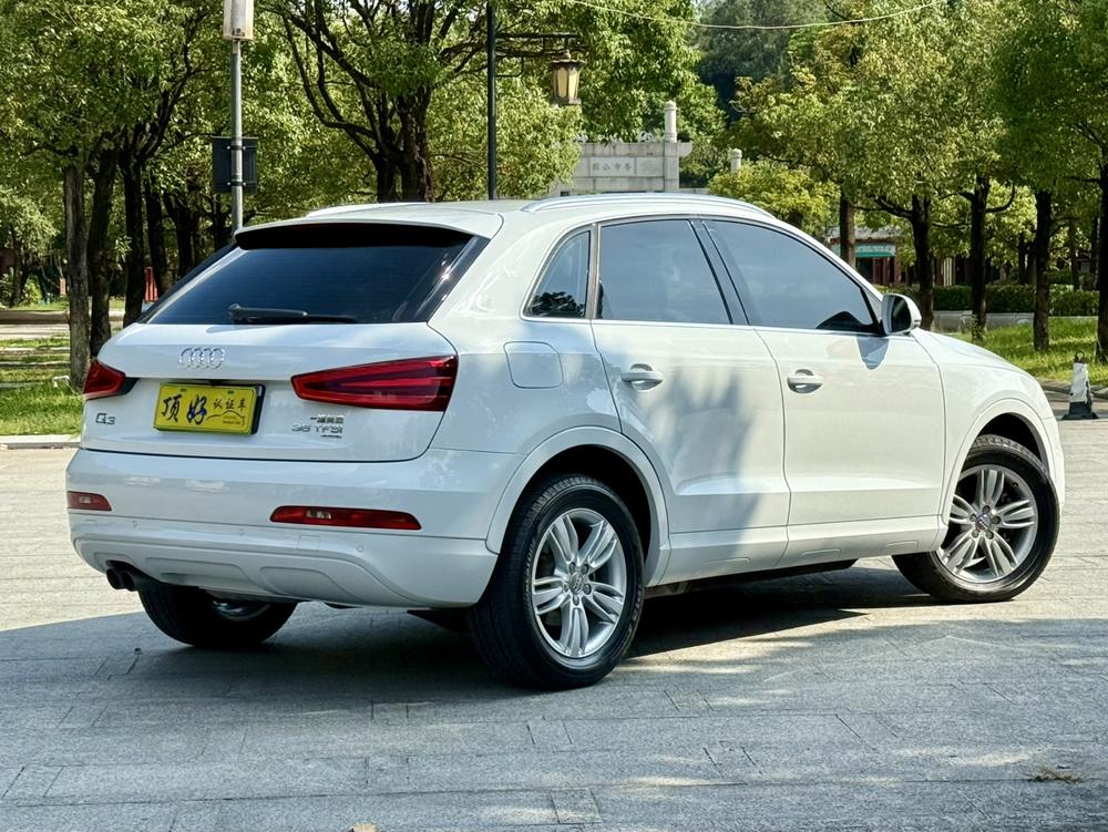 Audi Audi Q3
