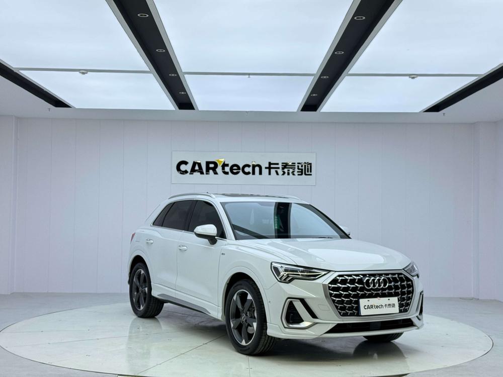 Audi Audi Q3