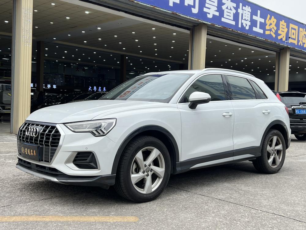 Audi Audi Q3