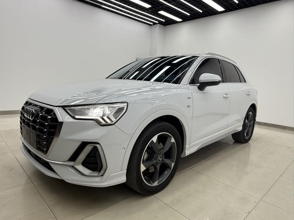 Audi Audi Q3