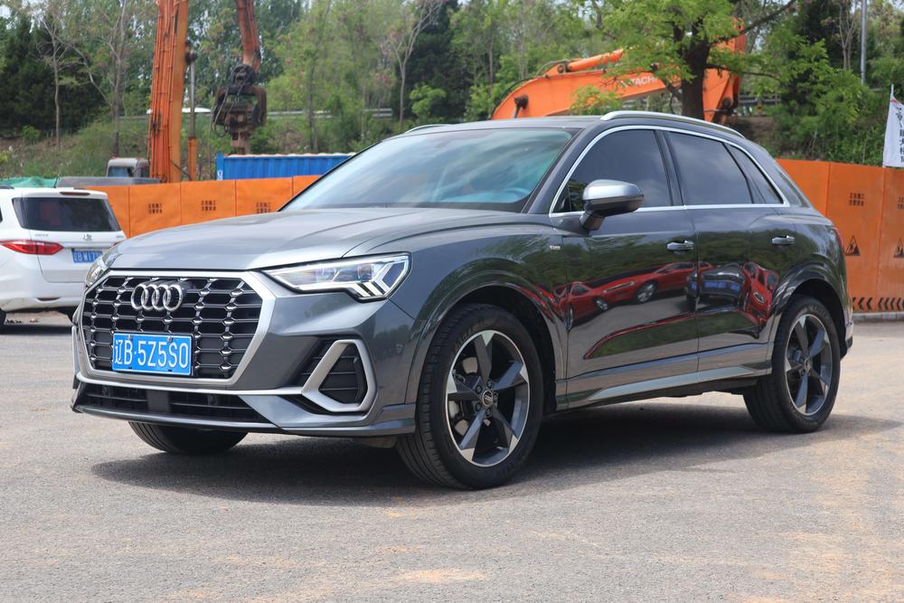 Audi Audi Q3