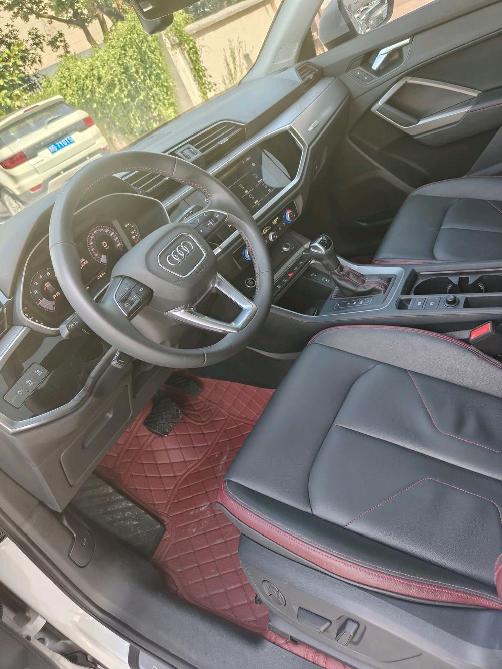 Audi Audi Q3