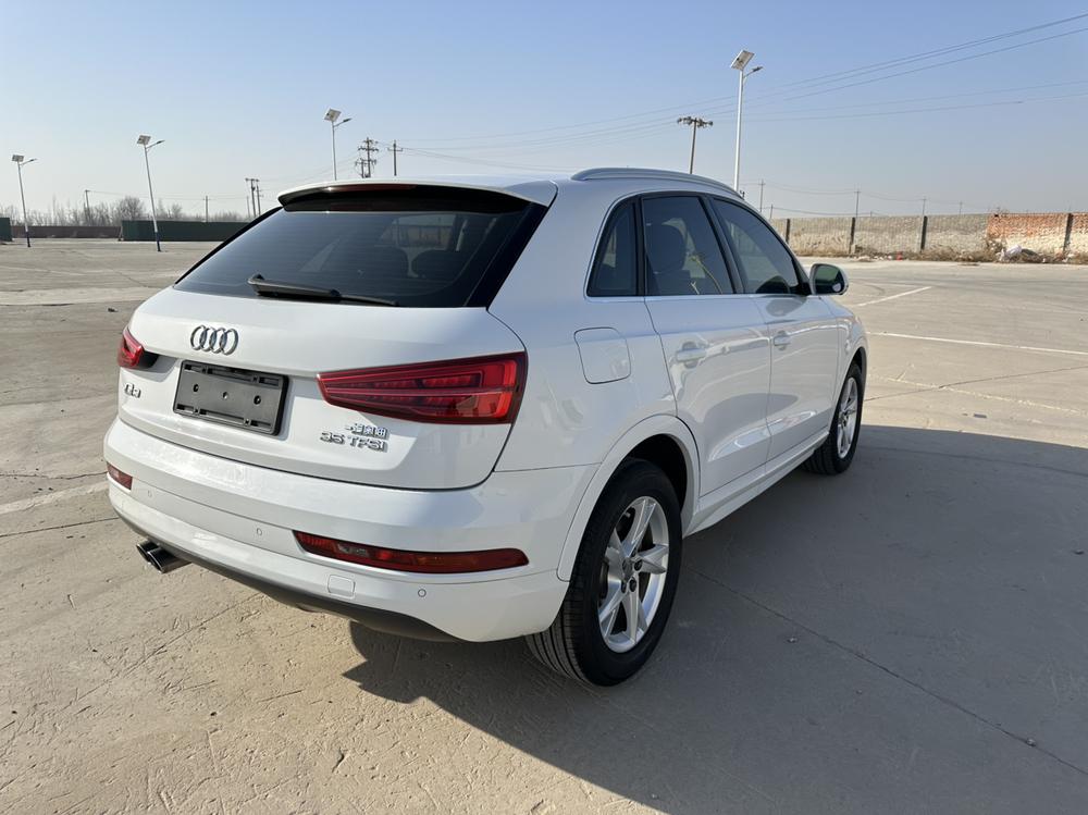 Audi Audi Q3