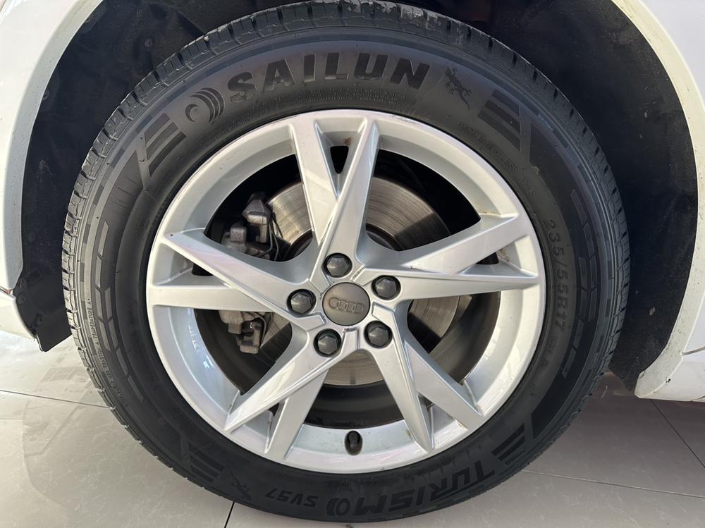 Audi Audi Q3
