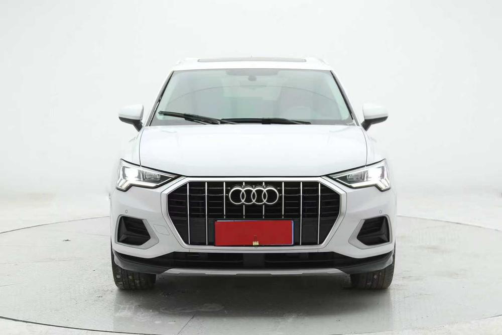 Audi Audi Q3