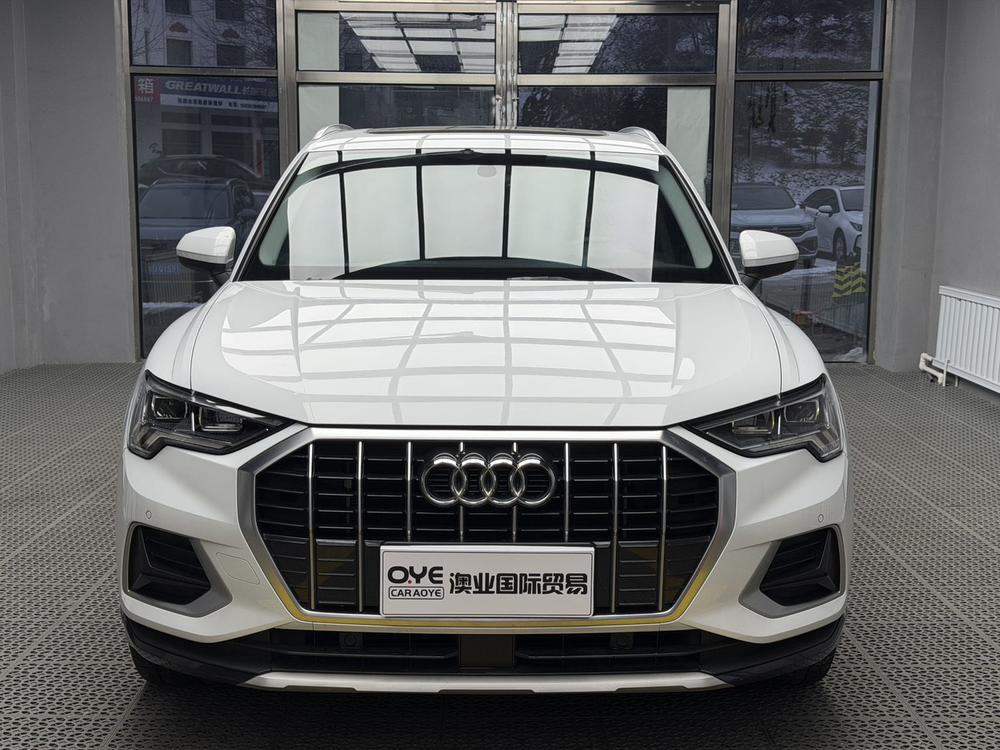 Audi Audi Q3