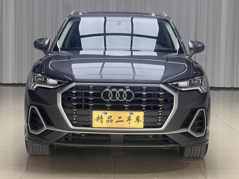 Audi Audi Q3