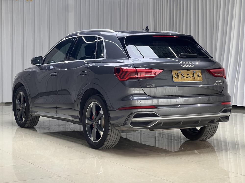 Audi Audi Q3