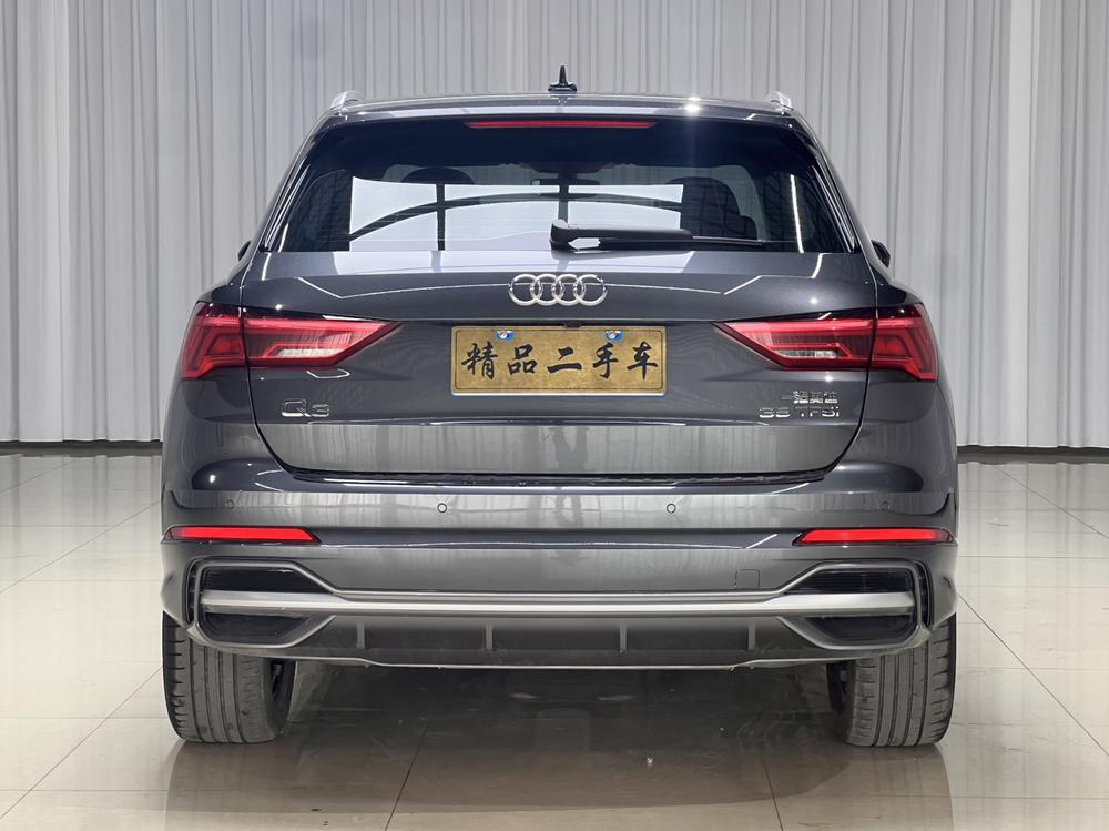Audi Audi Q3