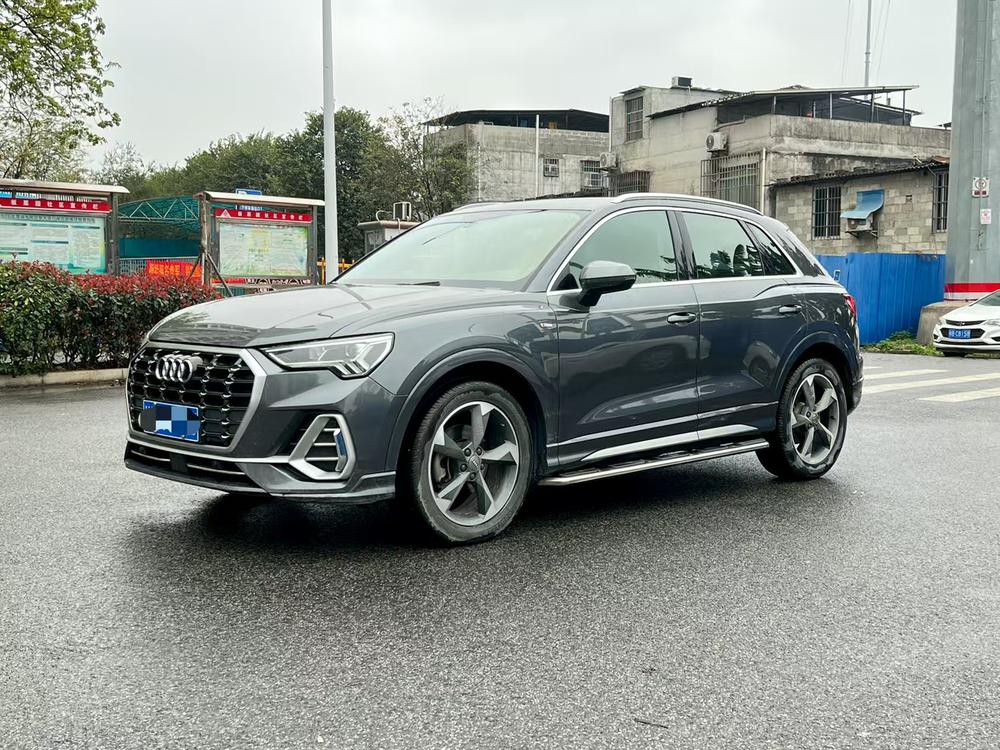 Audi Audi Q3
