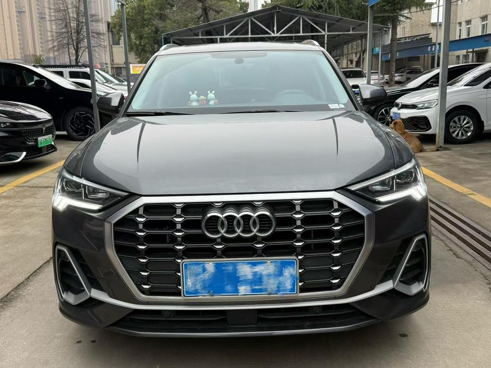 Audi Audi Q3