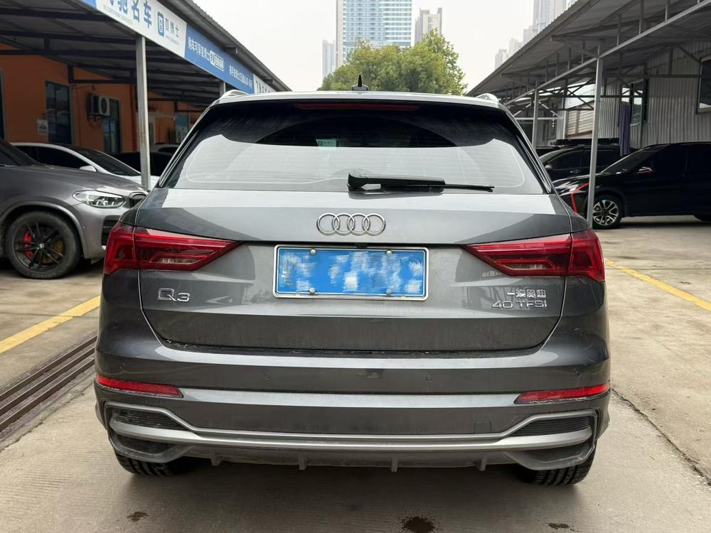Audi Audi Q3