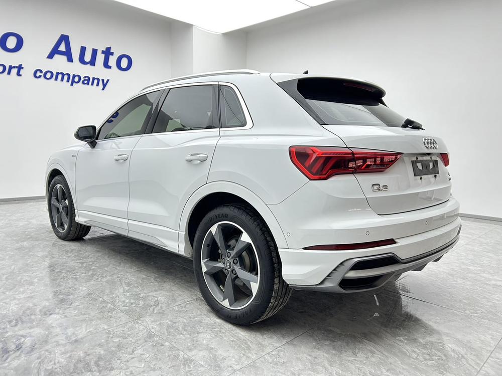 Audi Audi Q3