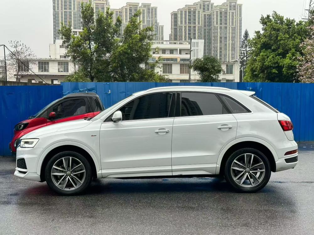 Audi Audi Q3