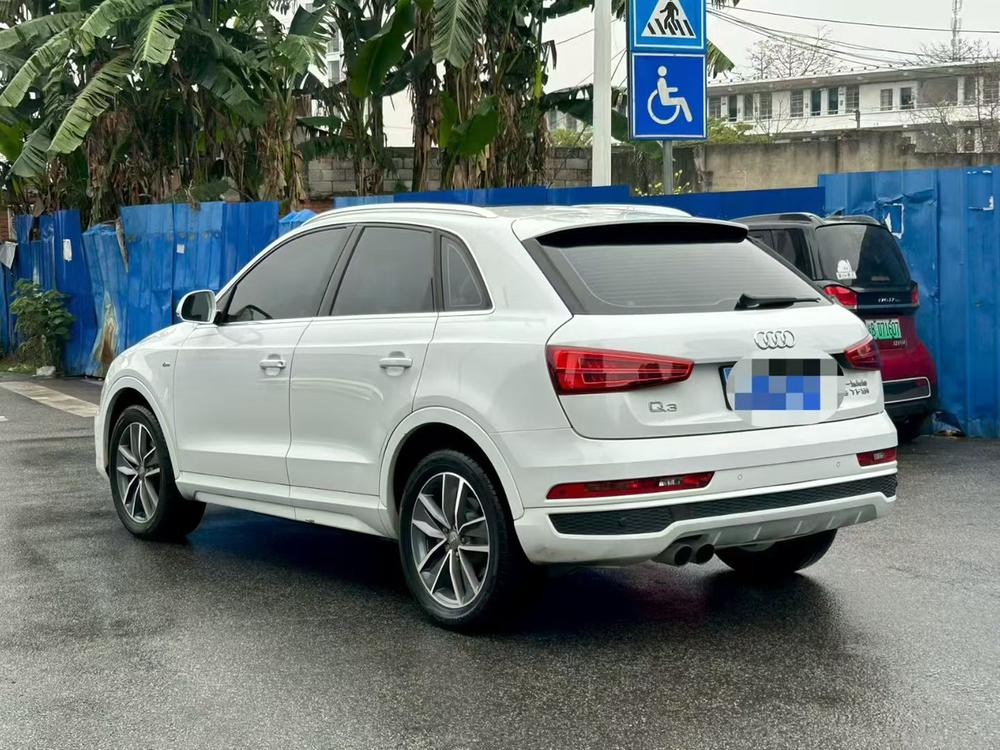 Audi Audi Q3