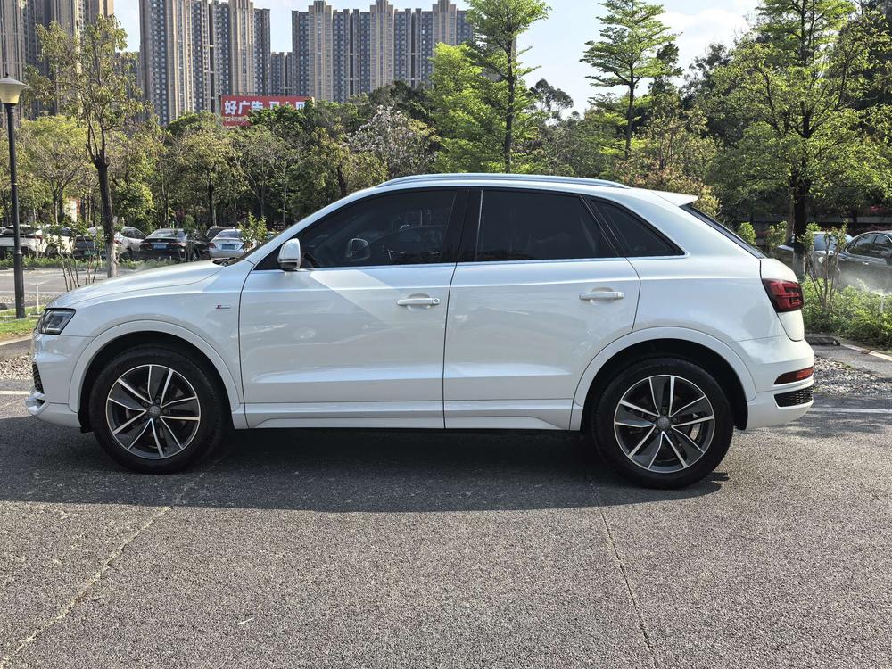 Audi Audi Q3