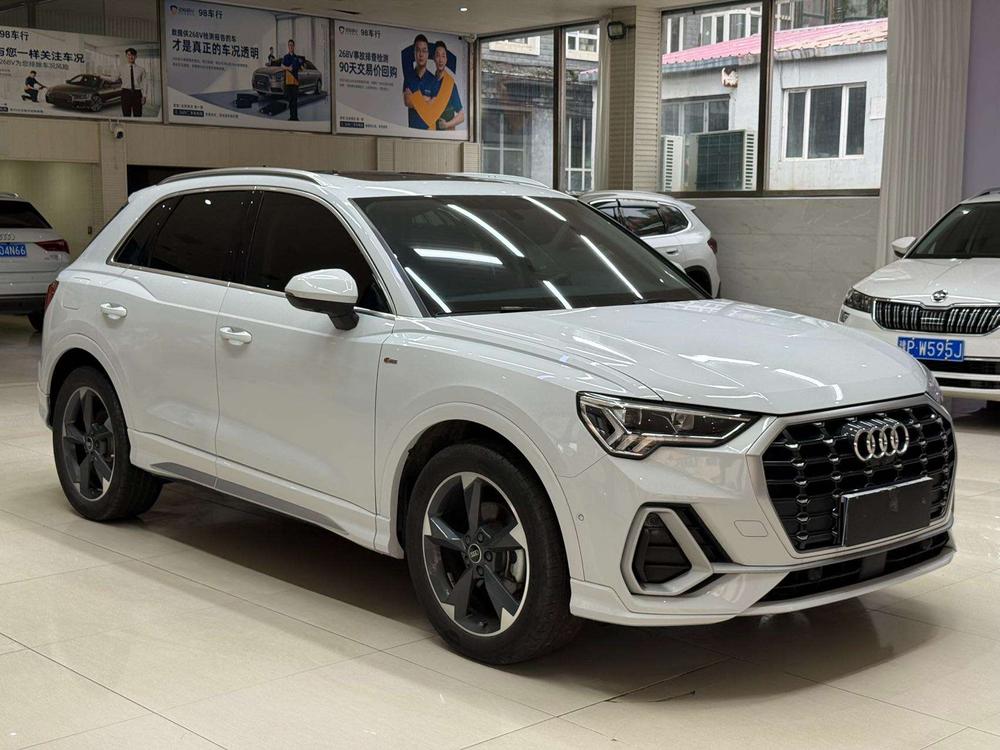 Audi Audi Q3