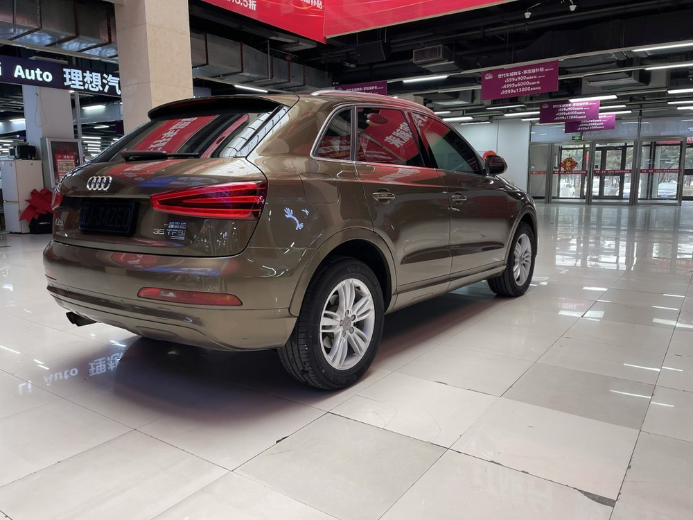 Audi Audi Q3