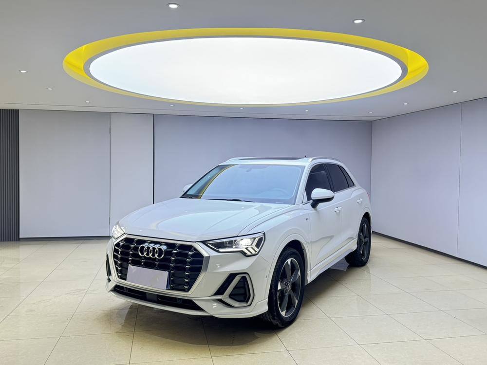 Audi Audi Q3